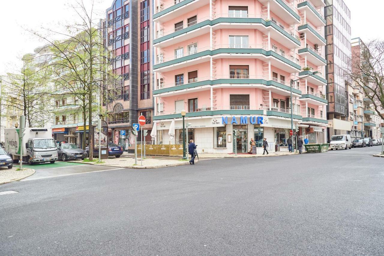 Hotel Campo Pequeno Avenida Lisbona Esterno foto